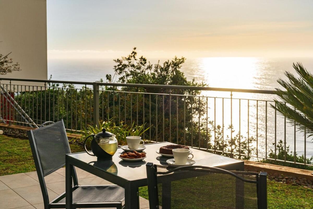 Ourmadeira - Casa Amaro Sol, Tranquil Villa Calheta  Bagian luar foto