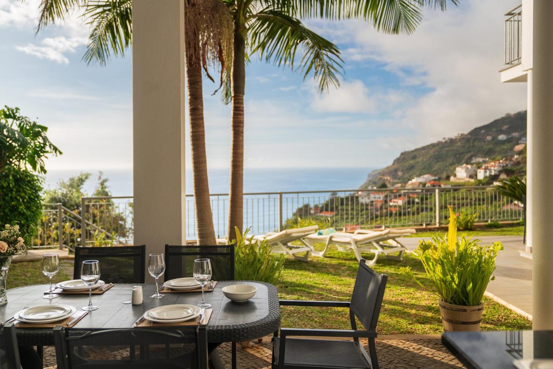 Ourmadeira - Casa Amaro Sol, Tranquil Villa Calheta  Bagian luar foto