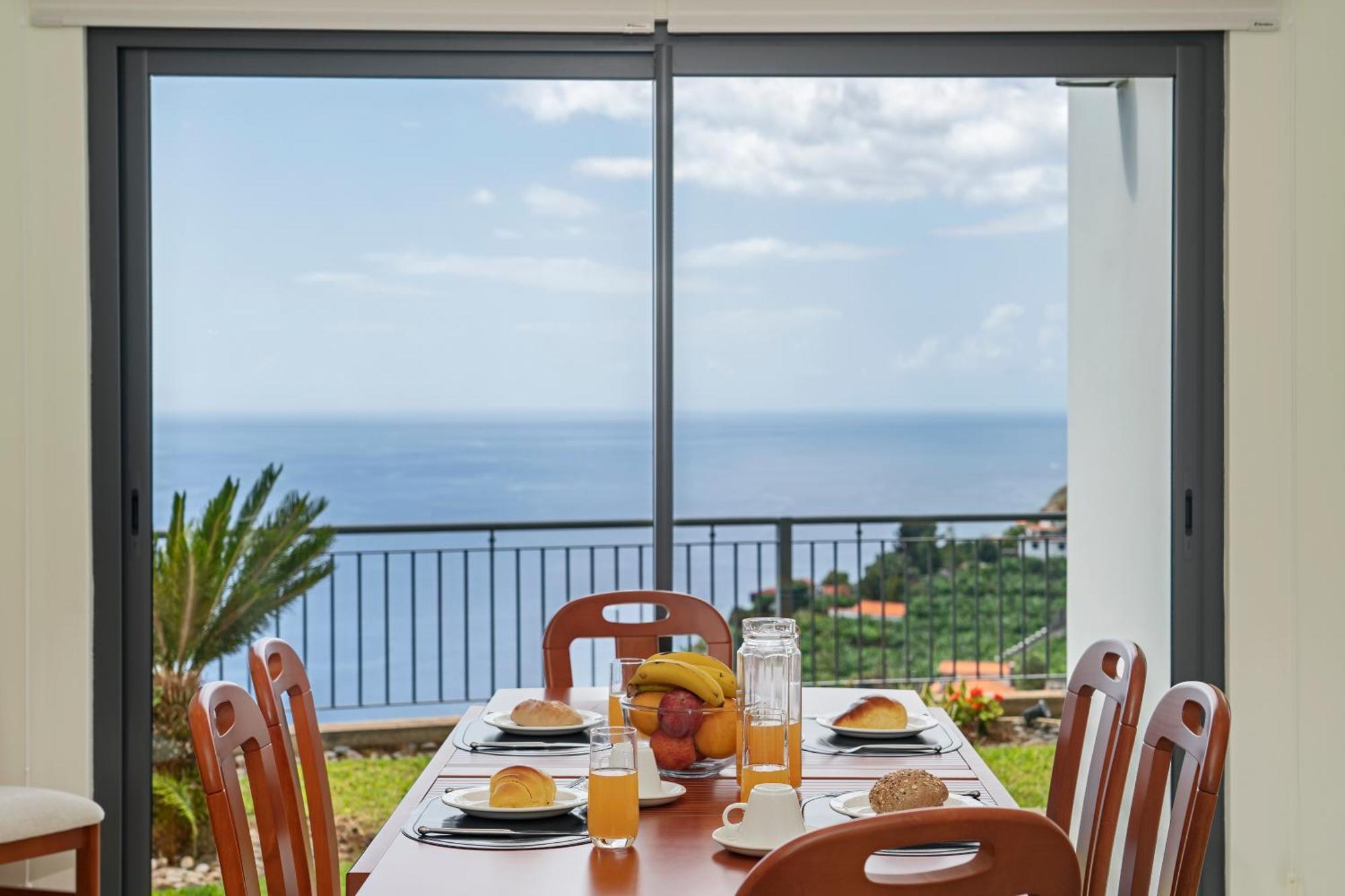 Ourmadeira - Casa Amaro Sol, Tranquil Villa Calheta  Bagian luar foto