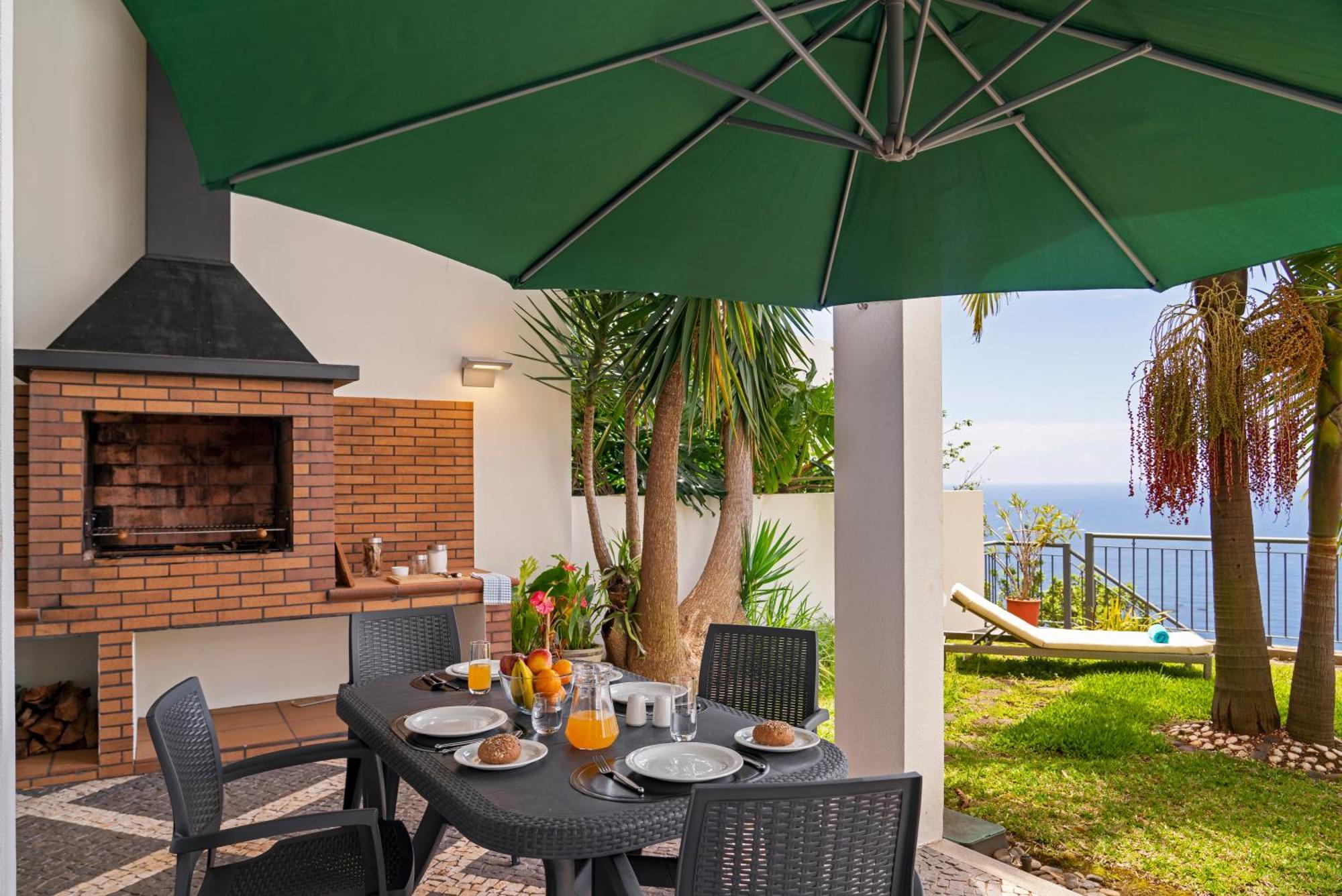 Ourmadeira - Casa Amaro Sol, Tranquil Villa Calheta  Bagian luar foto